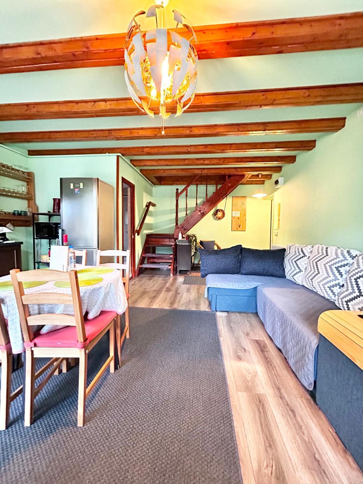 Lucas Duplex Apartment อาซูกา ภายนอก รูปภาพ