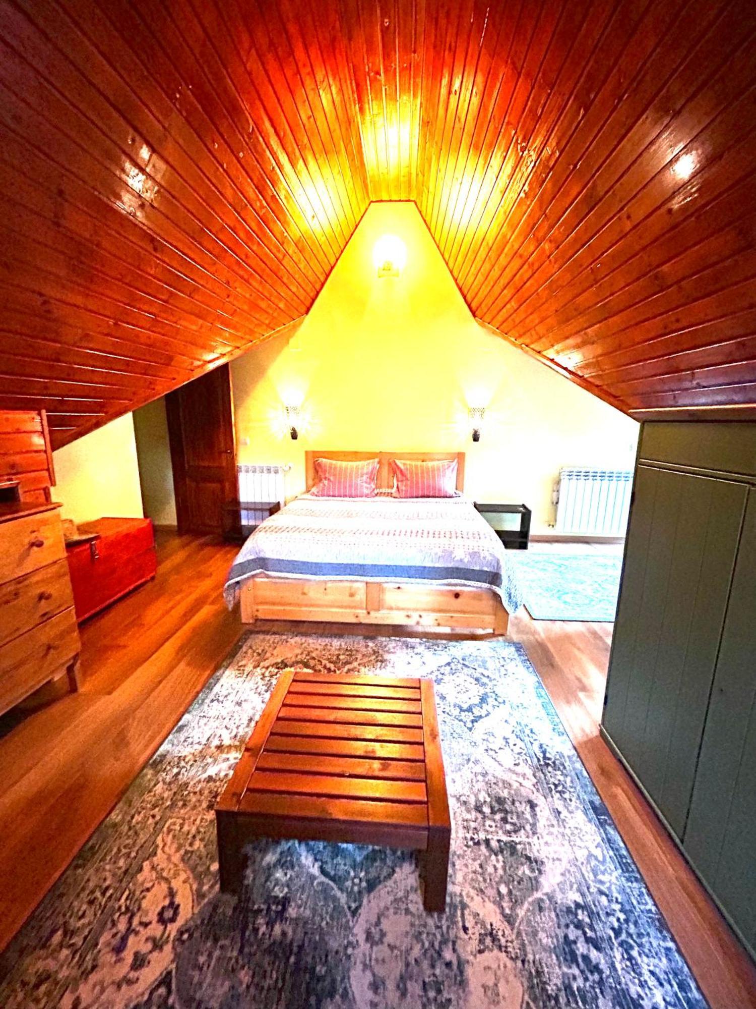 Lucas Duplex Apartment อาซูกา ภายนอก รูปภาพ